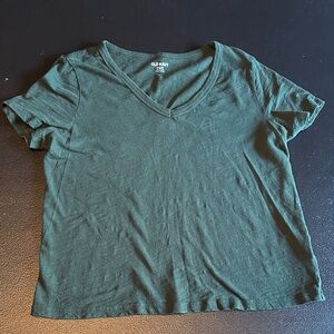 Old Navy Women's Forest Green V-Neck Tee